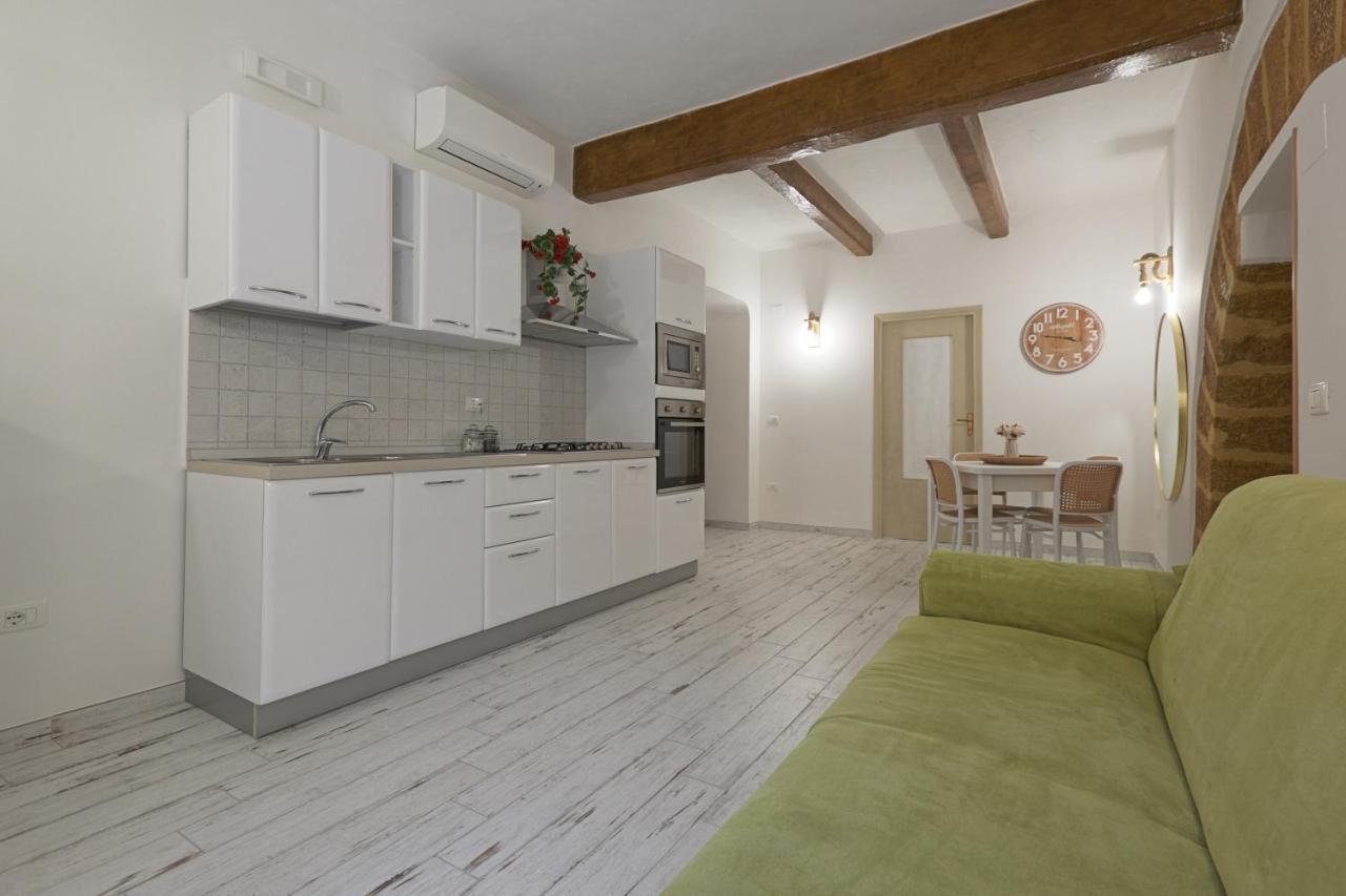 La Sedia Rossa Historical Centre Apartment Agrigento Ngoại thất bức ảnh