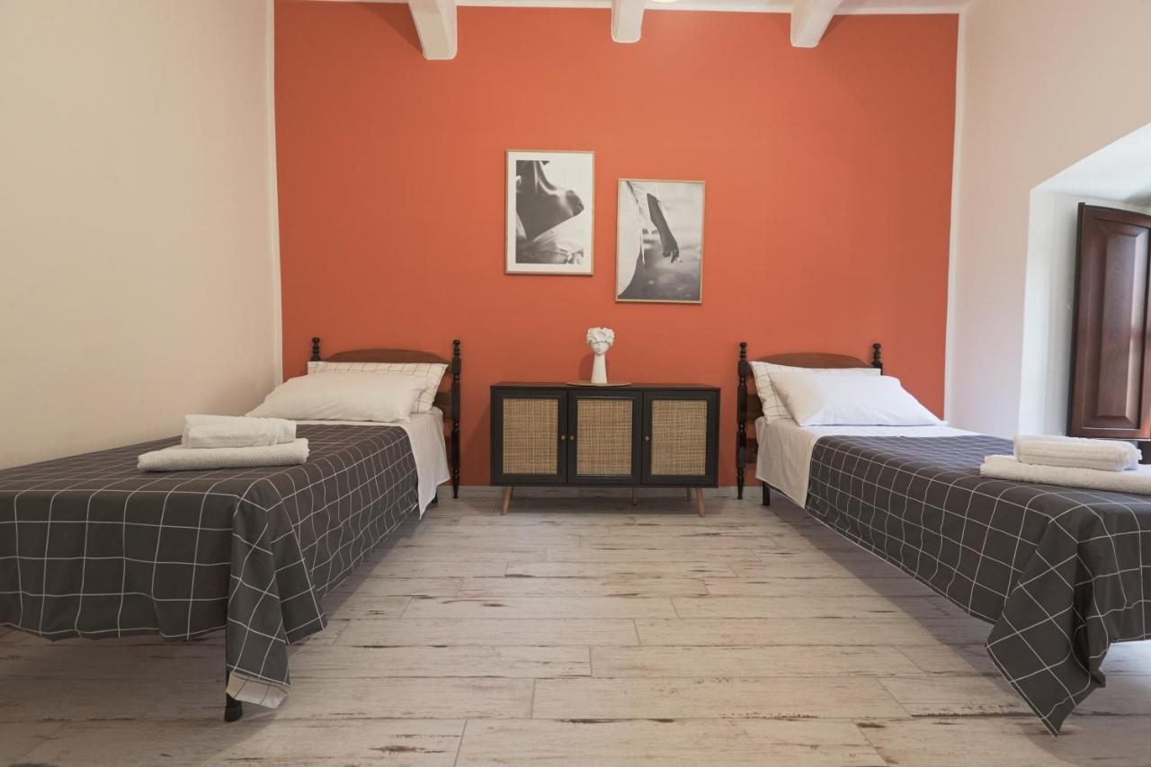 La Sedia Rossa Historical Centre Apartment Agrigento Ngoại thất bức ảnh