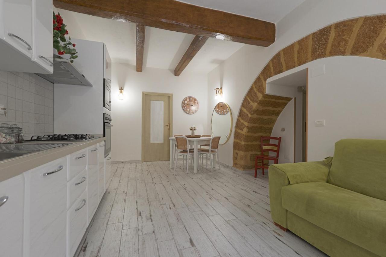 La Sedia Rossa Historical Centre Apartment Agrigento Ngoại thất bức ảnh