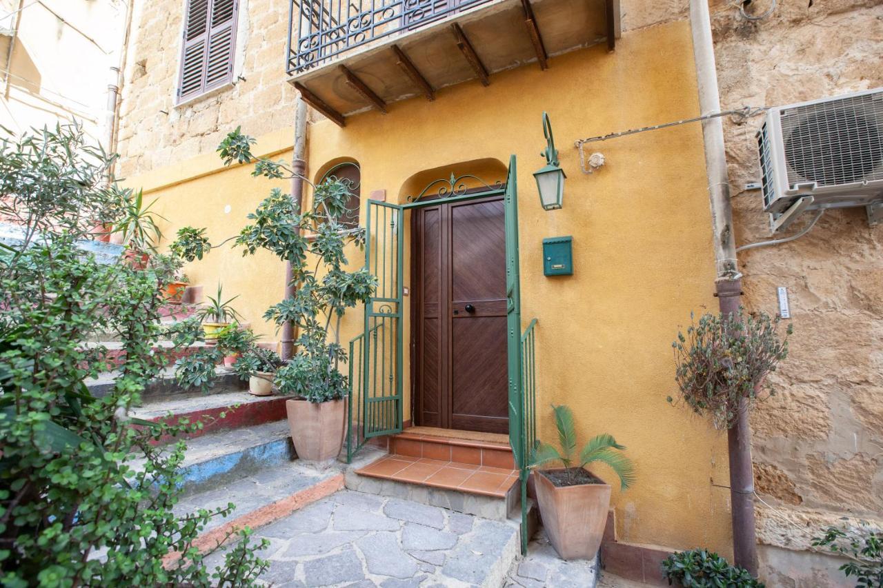 La Sedia Rossa Historical Centre Apartment Agrigento Ngoại thất bức ảnh